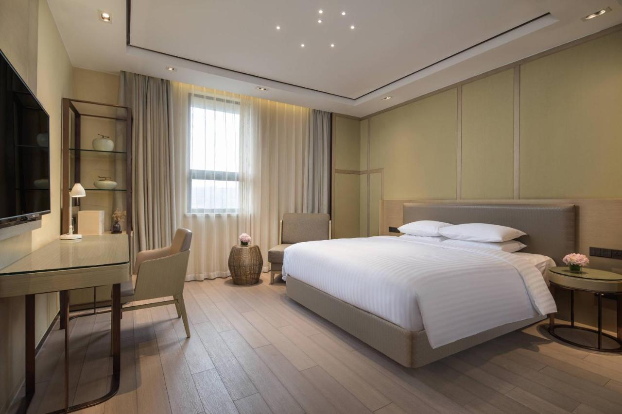 Courtyard By Marriott Shanghai International Tourism And Resorts Zone Eksteriør billede