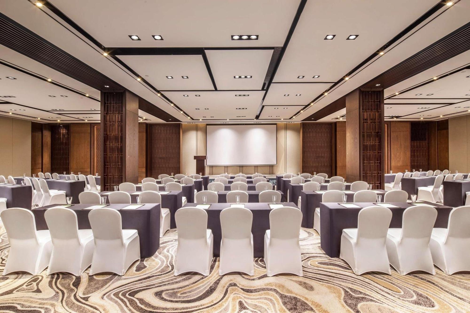 Courtyard By Marriott Shanghai International Tourism And Resorts Zone Eksteriør billede