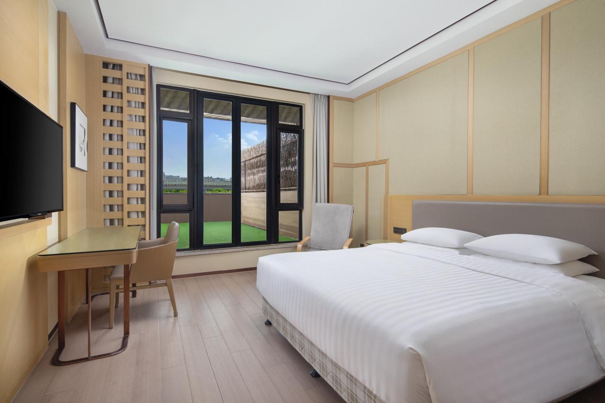 Courtyard By Marriott Shanghai International Tourism And Resorts Zone Eksteriør billede